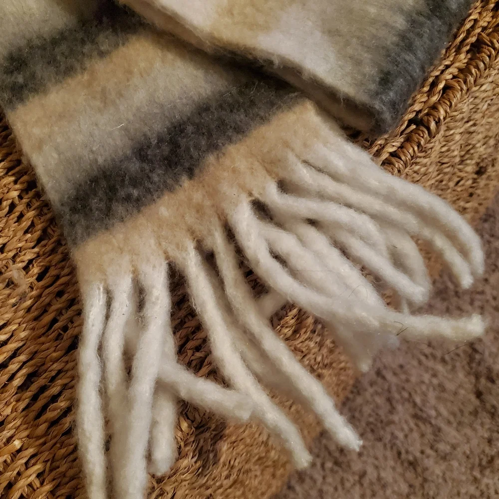FREE PEOPLE Sweet Valley Striped Fringed Skinny Scarf In‎ Earth Women's Size OS